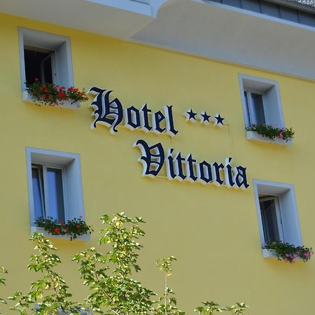 Hotel Vittoria Folgaria Exteriör bild